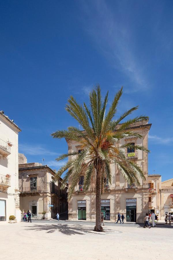 Ferienwohnung 44 Steps Noto Exterior foto